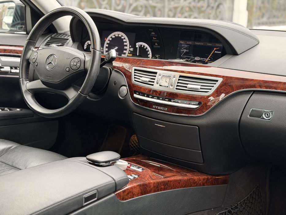 Vand/Schimb Mercedes S400 Hybrid 180.000km absolut ca noua