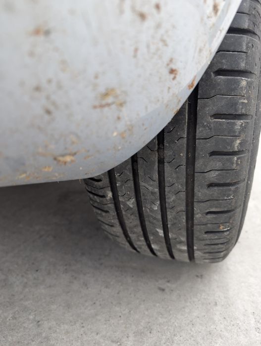 4 Anvelope vara  Continental R16 215 60