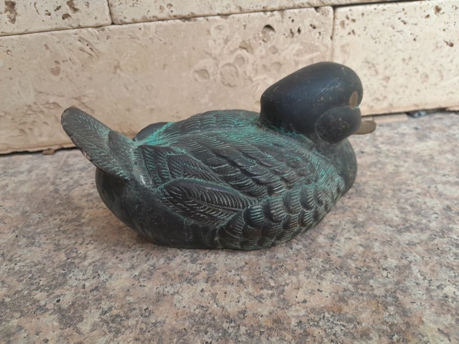 Rată  foarte  veche din bronz,