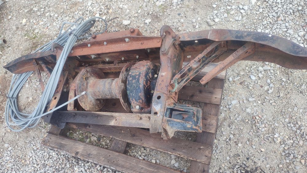 Лебедка с ролки и въже за  Газ 66, Зил 131, Зил 157