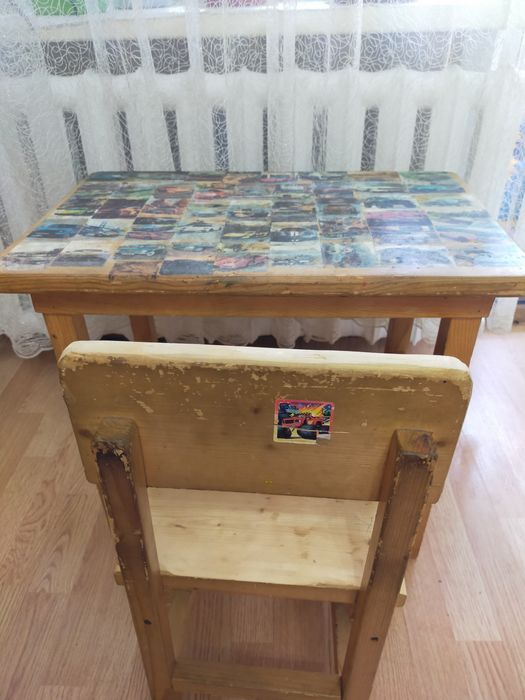 Продам детский стол+стул