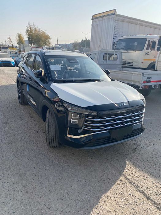 JAC JS8 – Замонавий, кенг ва оила учун мукаммал кроссовер!