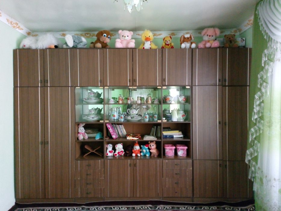 Mebel servant shkaf