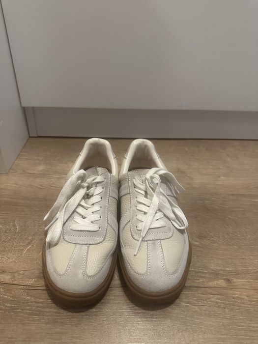 Adidasi Epica mărimea 38 din piele naturală