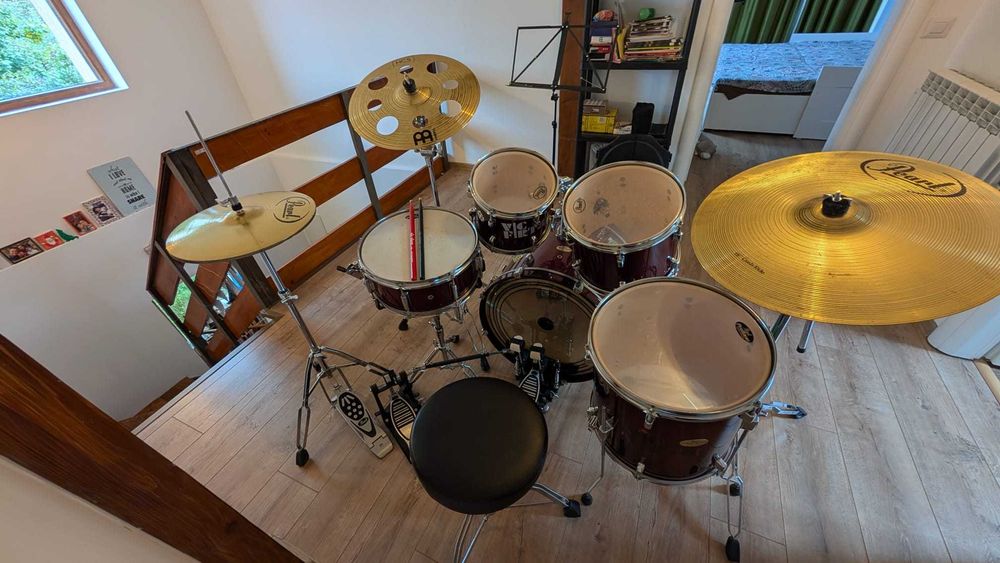 Tobe Pearl Red Wine, accesorii