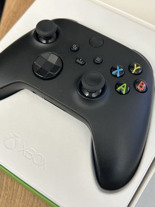 Геймпад Xbox Wireless