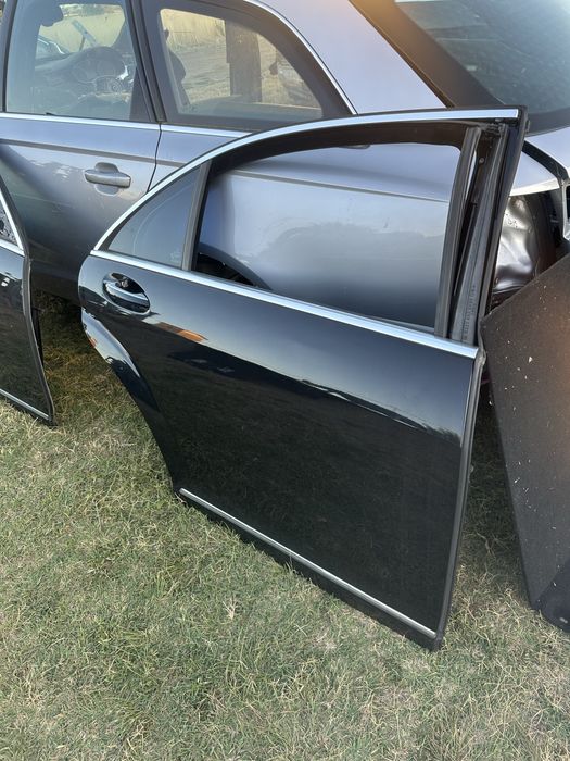 Врата Mercedes benz S class w221 long с класа в221 врати предна задна