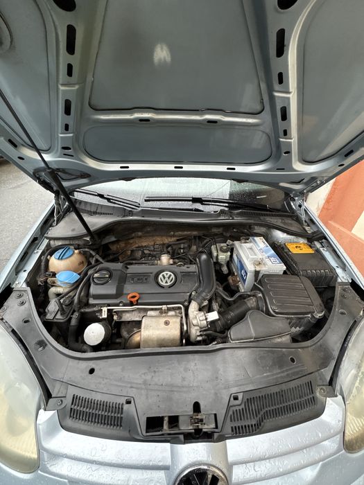 Volkswagen Golf 5, 1.4