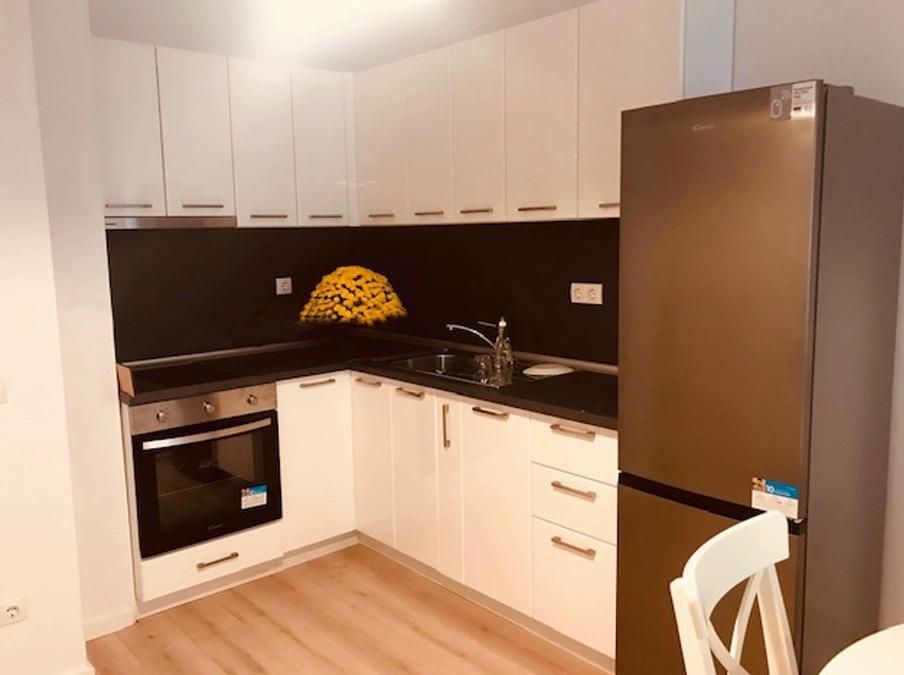 Дава се под наем Двустаен апартамент в София, Малинова долина - 78 кв.м за 700 € - Снимка #2