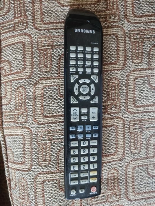 Телевизор Самсунг 26"