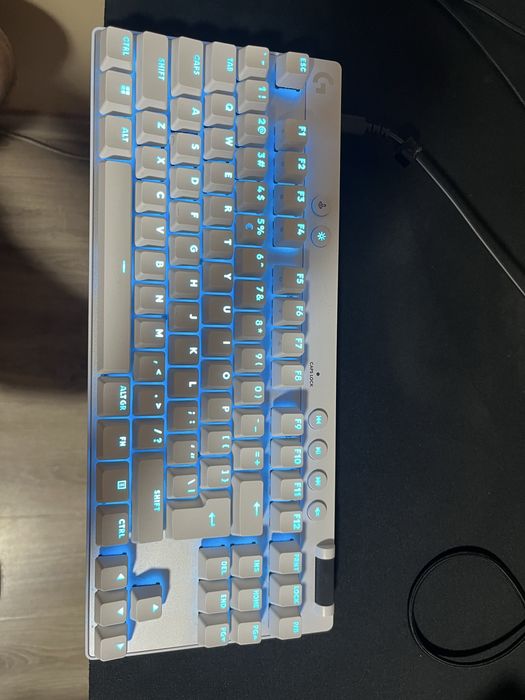 Tastatura Logitech G pro X TKL Rapid