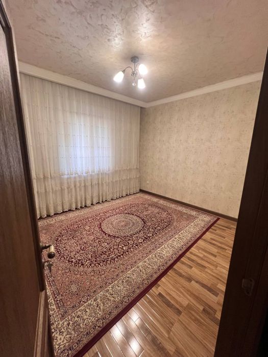 Ijaraga uy beriladi 4xona/ 3 qavat / 5 qavatli dom