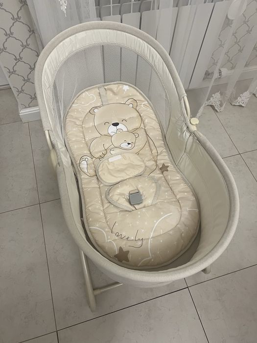 Шезлонг для новорожденного