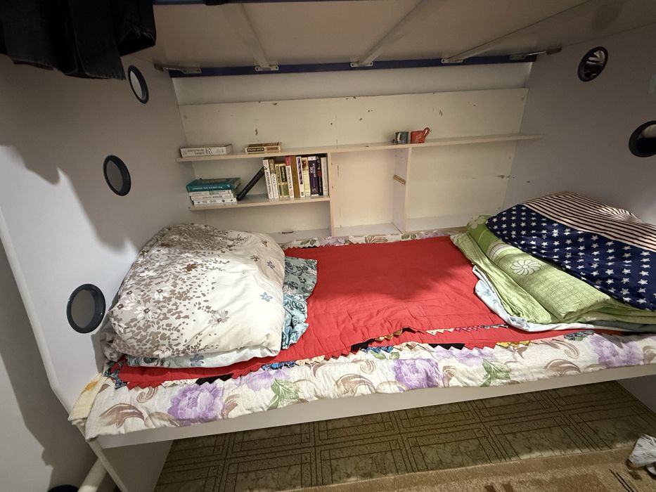 3рех ярустный кровать