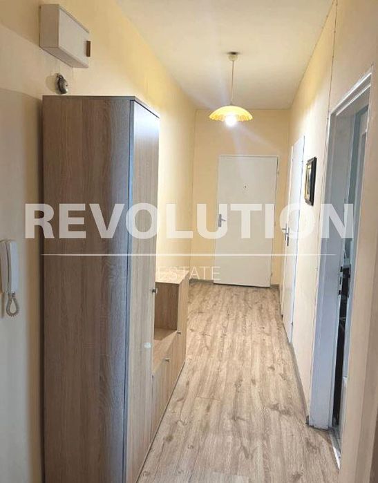 Дава се под наем Тристаен апартамент в Варна, Лятно кино Тракия - 89 кв.м за 500 € - Снимка #7