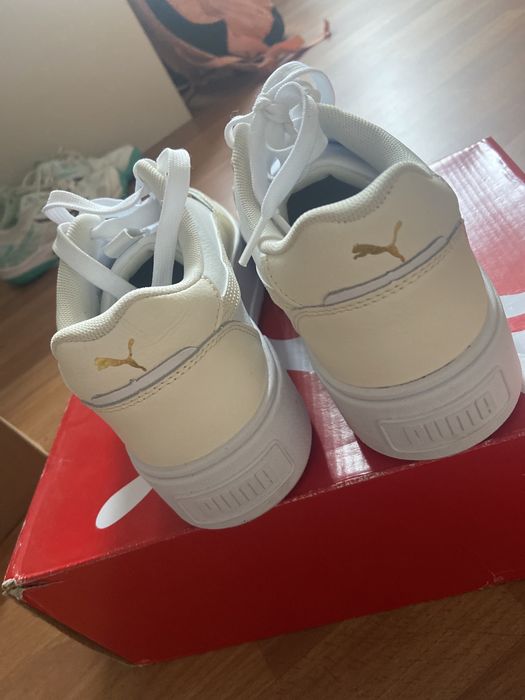 Adidasi Puma mărimea 40 originali