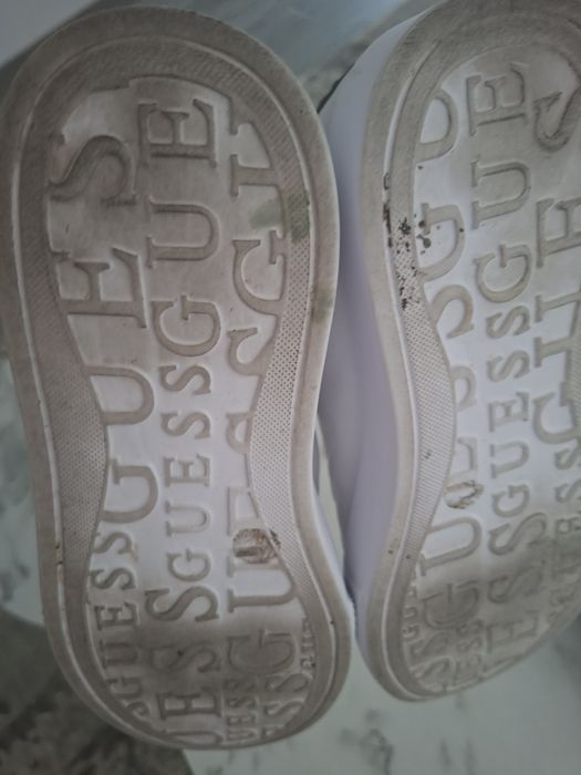 Adidasi guess  36