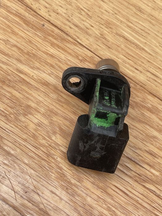 Датчик распред вала wr6 т4 2.8