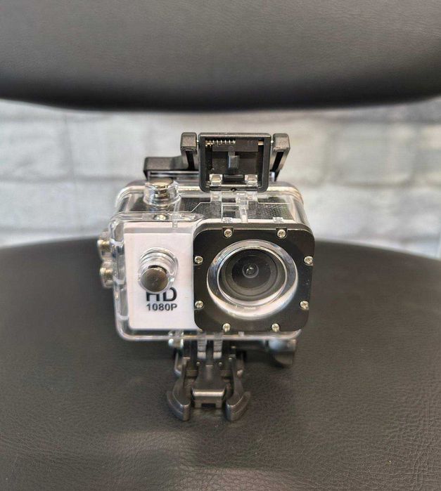 Екшън камера HD 1080P – напълно изправна и готова за приключения!