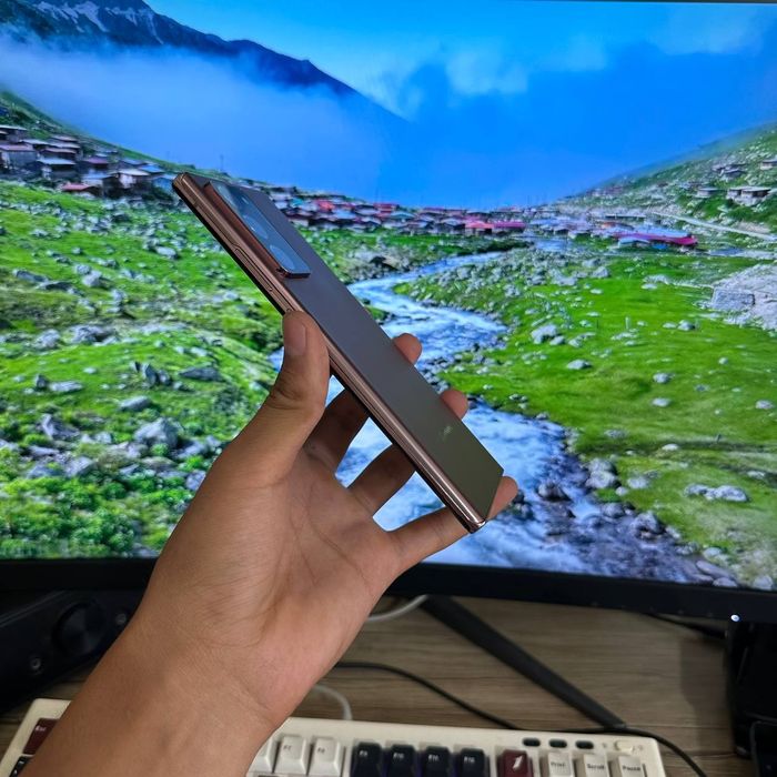 Samsung Galaxy Note 20 Ultra 5G ideal