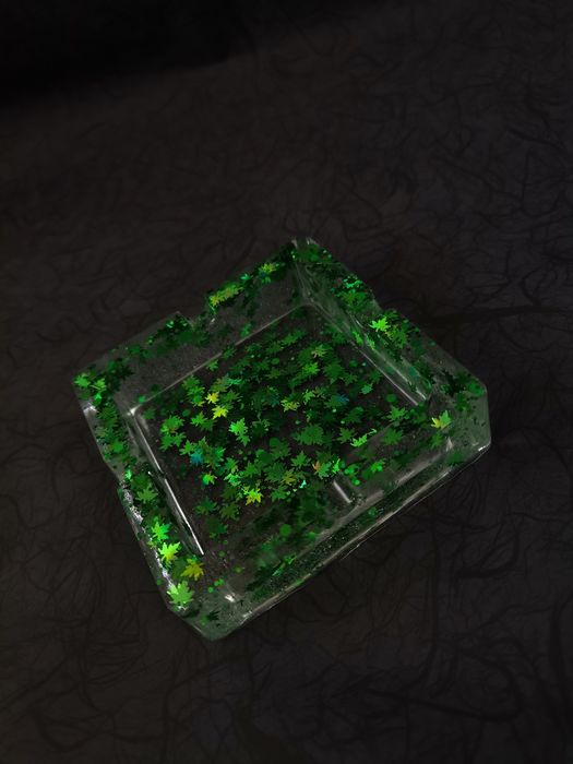 Пепелник от епоксидна смола