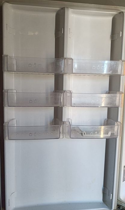 LG Холодильник жақсы күйде