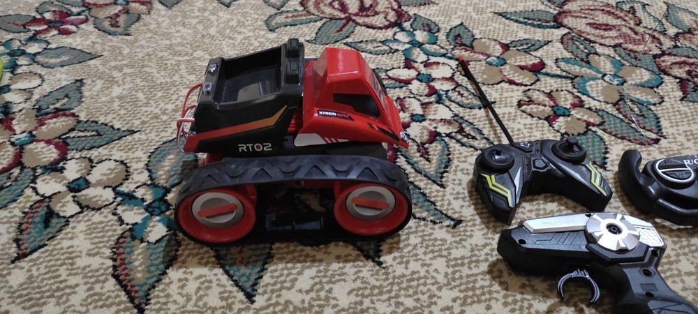 Продам игрушки на пульте