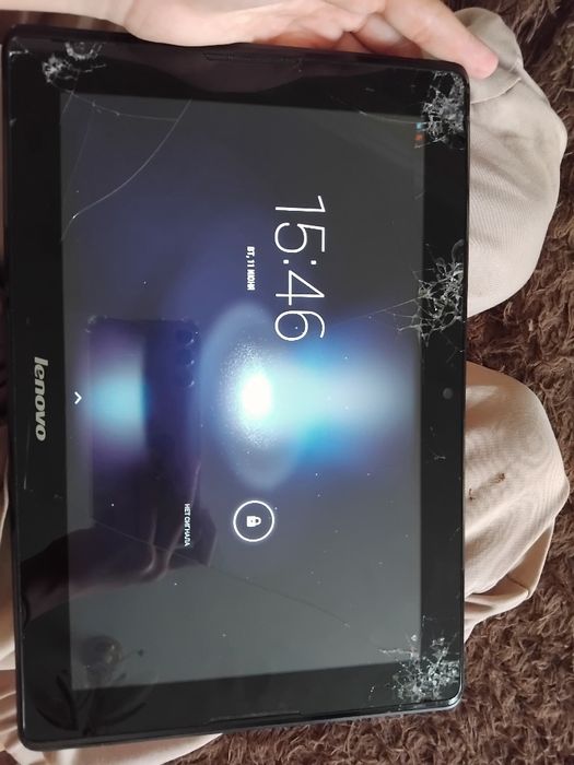 Продам планшет Леново