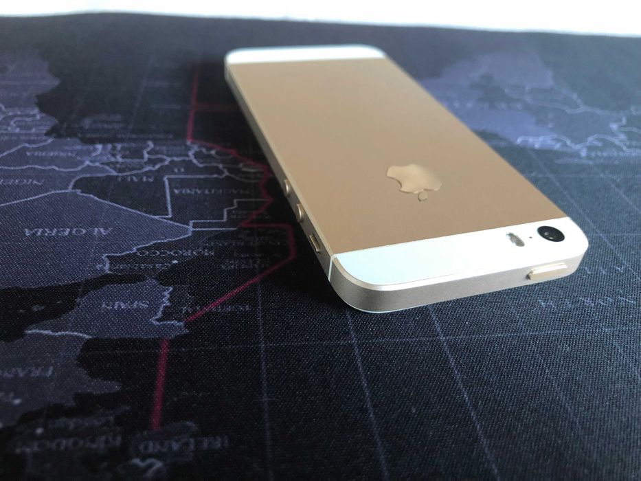 Telefon mobil Apple iPhone SE Gold 2016