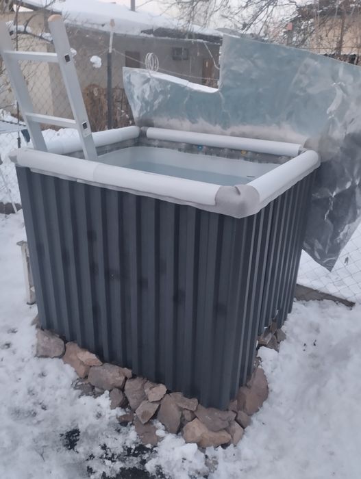 Ёмкость купель для бани.