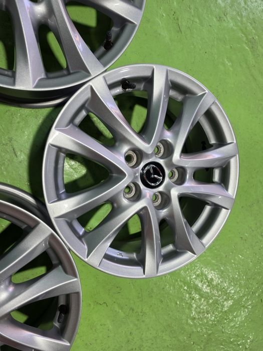 16 5x114.3 Mazda лети джанти 5х114.3 мазда