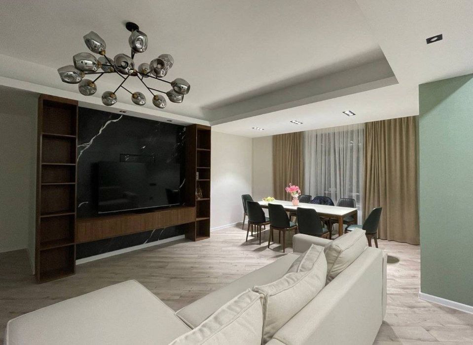 Сдаётся 4-комнатная квартира в новостройке | Центр города

• Локация: