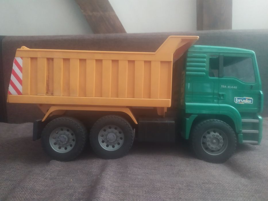 2 машинки для детей, с торгом