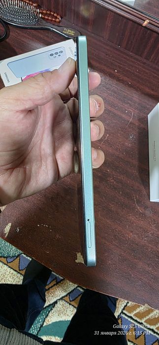 Redmi Note 12 sotiladi xolati yahshi usta kòrmagan