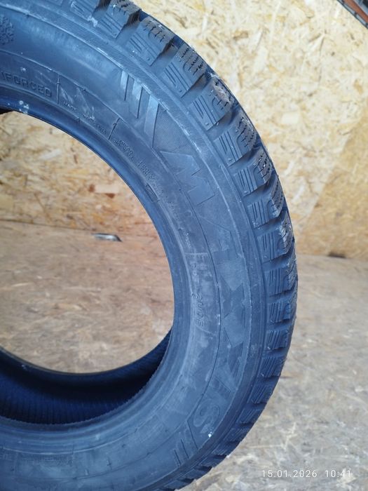 Шины зимние автомобильные б/у