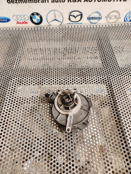 Pompa Vacuum Bmw E90 E91 E92 E93 Cod st732-m3-a - Dezmembrari Arad