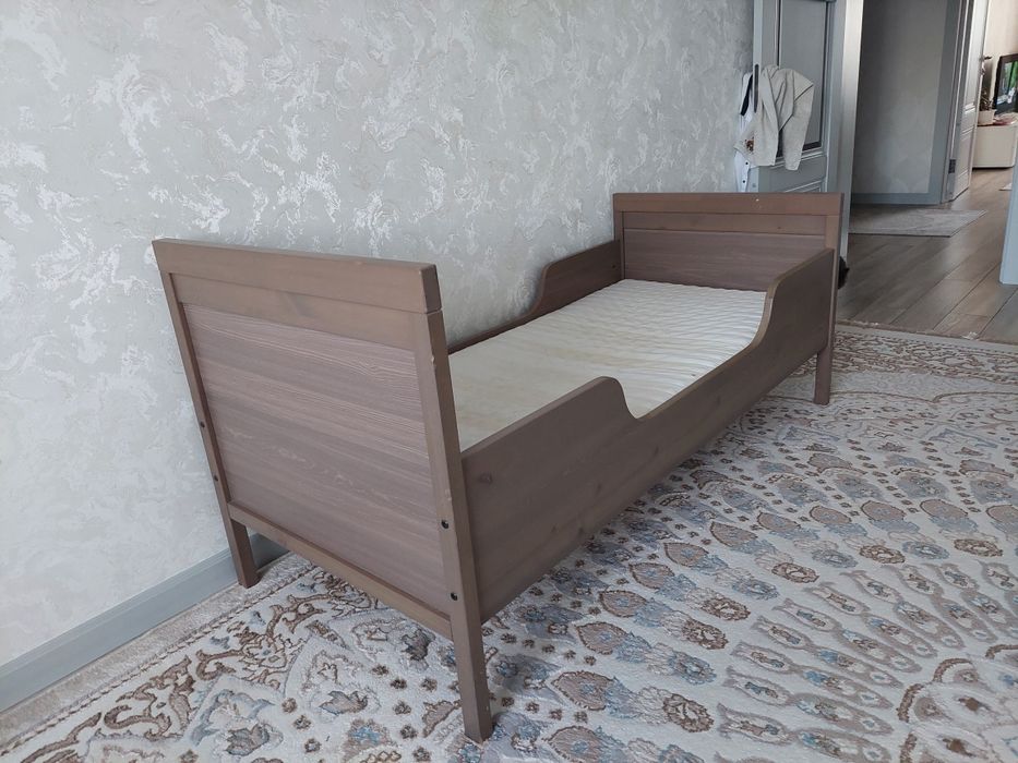 Продам детскую кровать