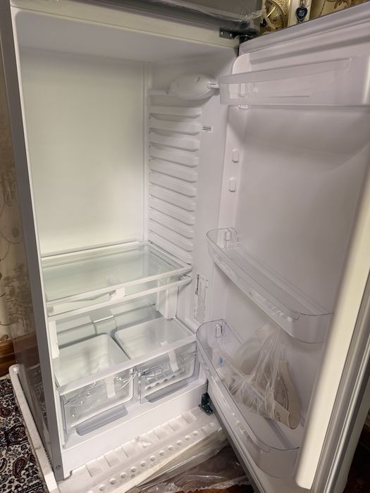 Xolodilnik indesit