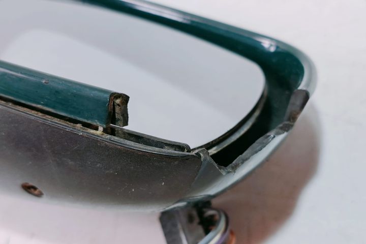 Oglinda  Electrica Dreapta cu defect 3B0857934A Volkswagen VW Passat