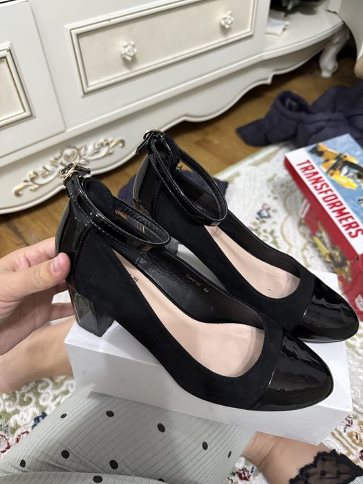 Туфли 5000 тг люксы