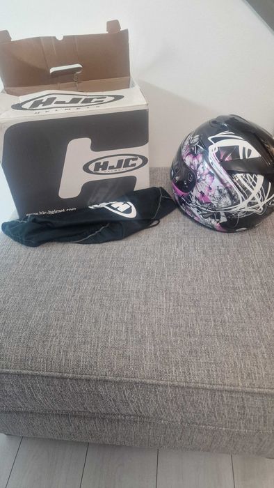 Каска HJC Barnwirе чисто нова