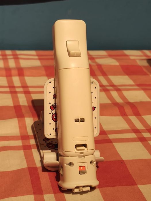 Wii remote + Motion Plus