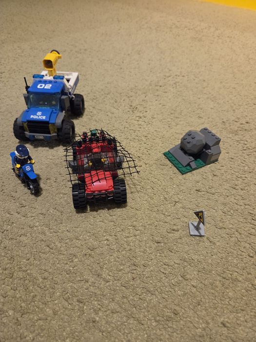 Lego City Mașina de politie montana