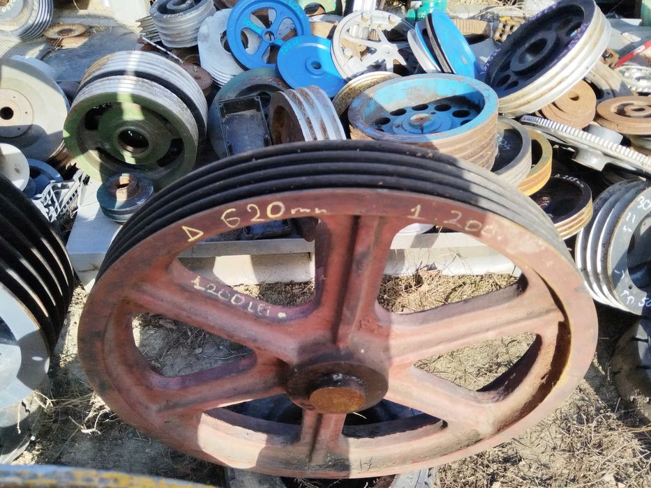 Fulie 620 mm diametrul cu 4 curele