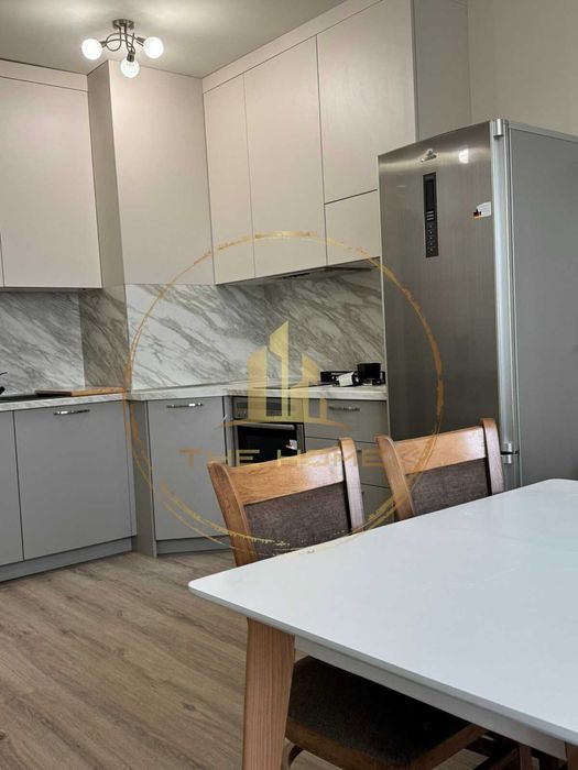 Дава се под наем Двустаен апартамент в Варна, Възраждане 2 - 50 кв.м за 500 € - Снимка #1