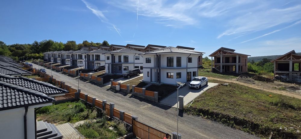 Case de vanzare. Panorama Residence