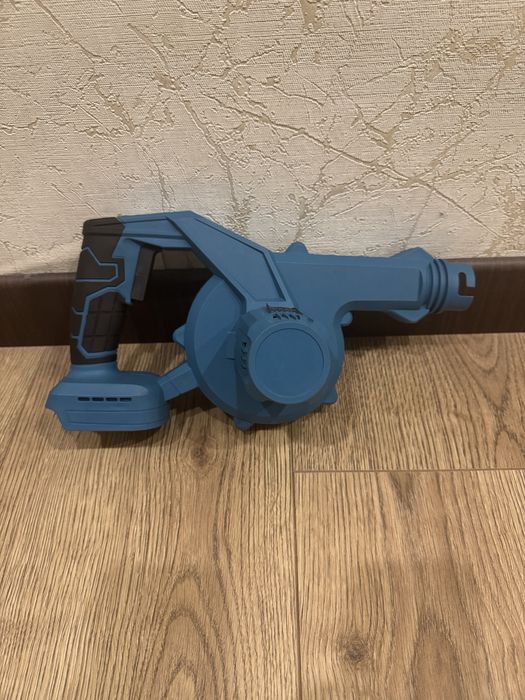 Продам  воздуходувку Cordless Blower