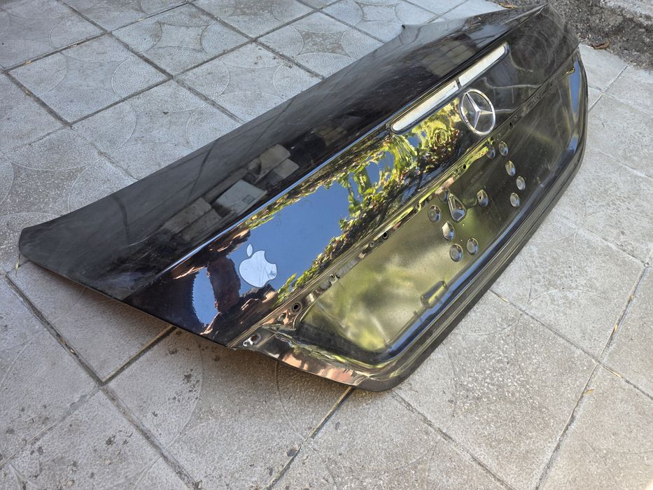 W211 Lid/Капак - НЕ оборудван