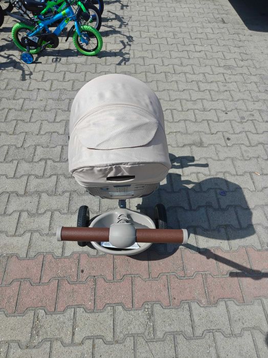 BYOX Детска триколка Fusion LUX бежов