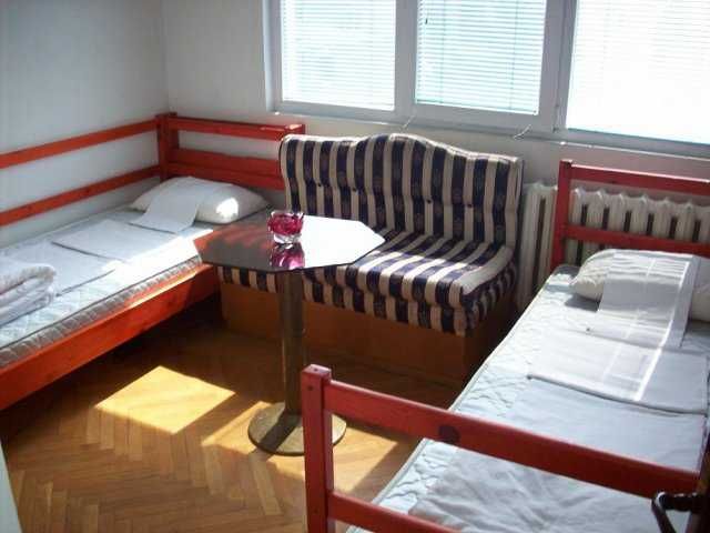 Дава се под наем Многостаен апартамент в Пловдив, Централна гара - 150 кв.м за 153 € - Снимка #8